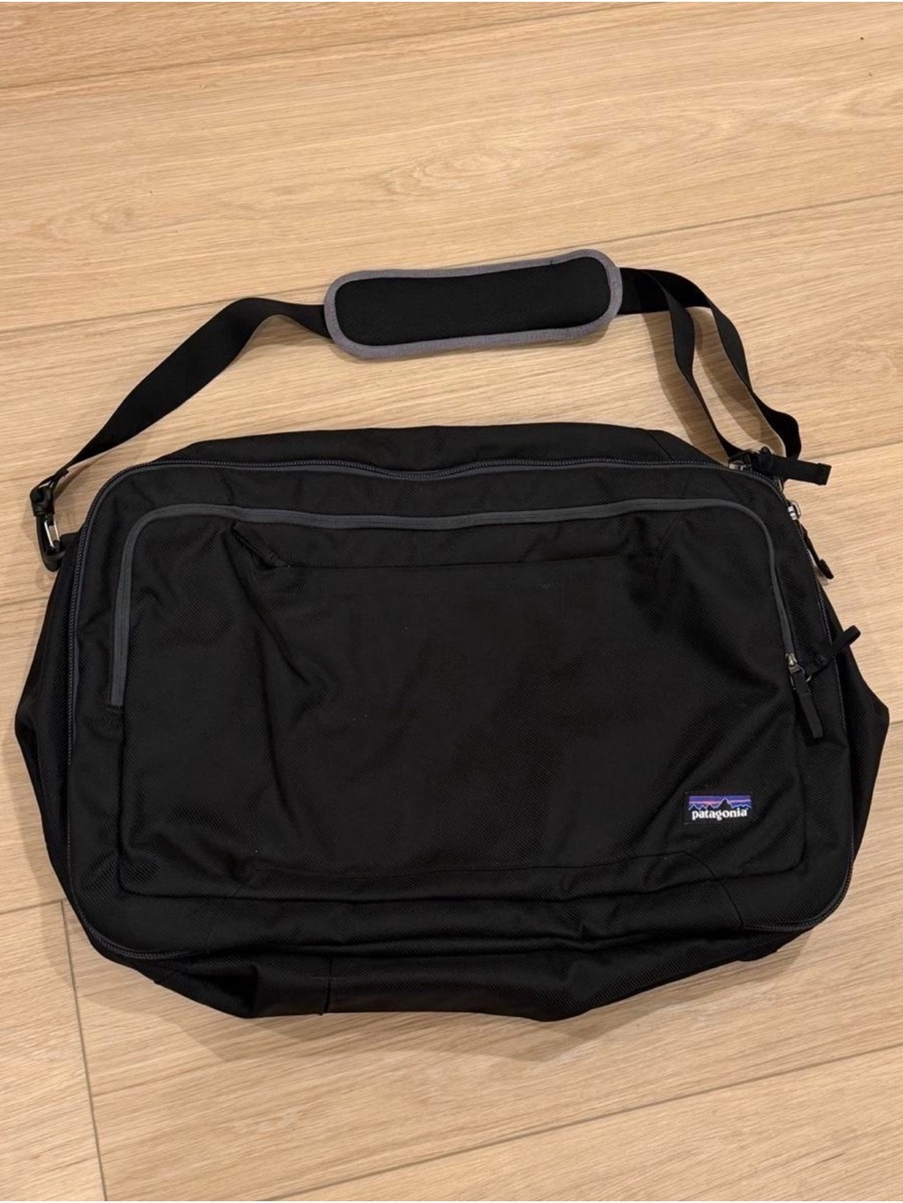 PATAGONIA Headway MLC Discontinued Convertible Backpack Carry-On Black